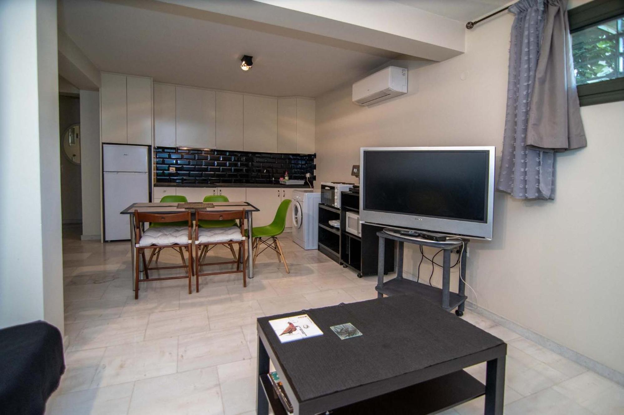 Nafplio Cozy Apartment- Ιδιωτικό Parking Екстериор снимка